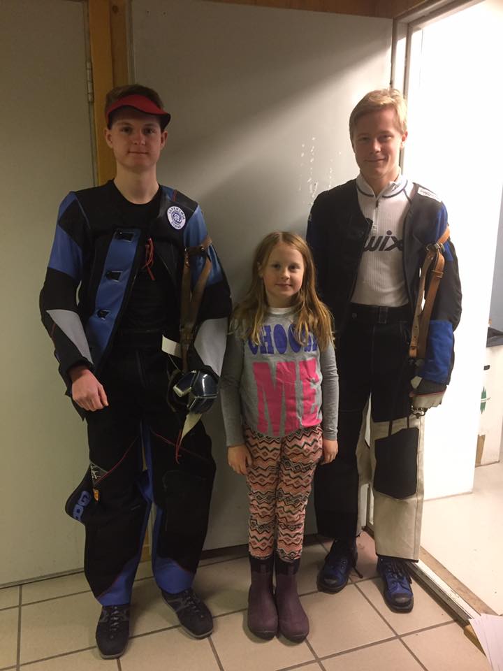 Marius Granberg, Ida Granberg og Dan Andre Korsviken etter skyting.