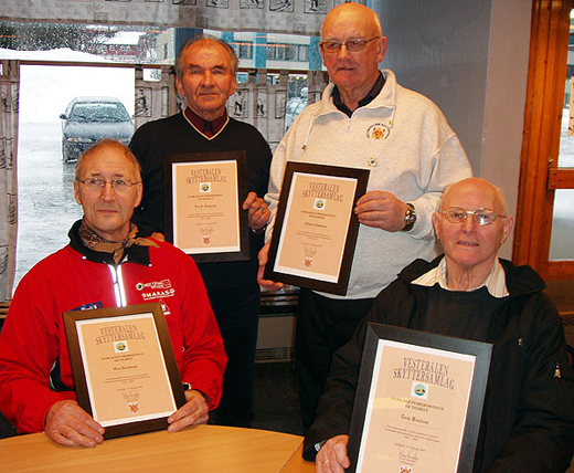 Fra venstre: Olav Solstrand (Dverberg), Jan S. Johansen (Dverberg), Asbjørn Andersen (Dverberg) og Terje Knudsen (Sortland). Bilde: Torben Knudsen.