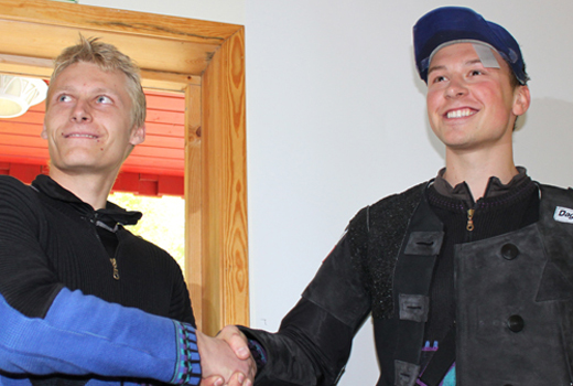 Kim Andre Lund leder NC etter 1. runde. Ole Kristian Bryhn vant avluttningsstevnet i Frogn og Drøbak.